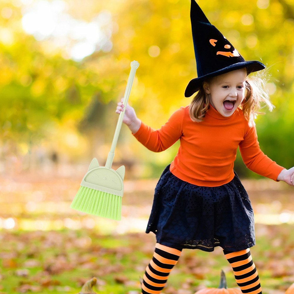 Kids Outdoor Broom - 2 Buah Sapu Kecil untuk Anak-anak,